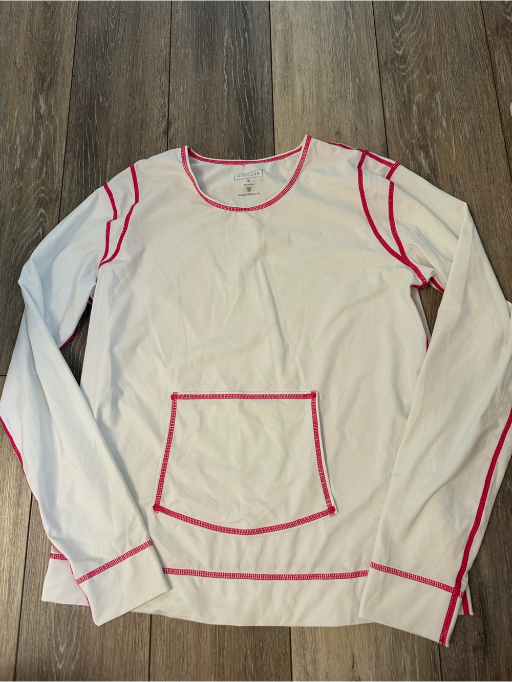 Athleta Rash Guard Long Sleeve Shirt Front Pocket